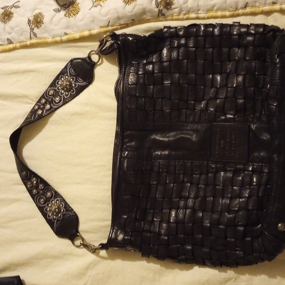 Campomaggi Beth Dutton bag